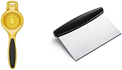 OXO Good Grips Citrus Squeezer