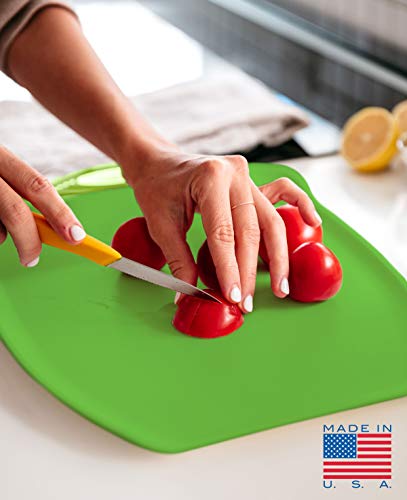  Chop & Scoop Cutting Board, 9.5 By 13 Inches, Solid Green