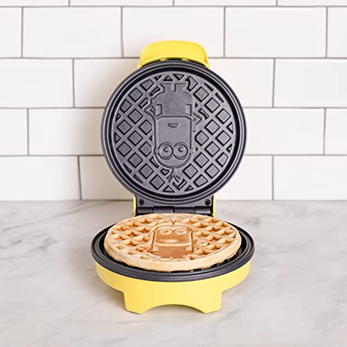  Minions Kevin Waffle Maker- Iconic Minion On Your Waffles - Waffle Iron