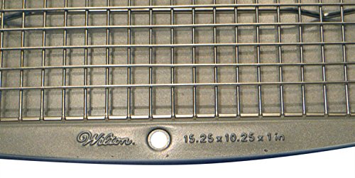  Hamilton Housewares Stainless Steel Cooling Rack - Heavy Duty And Oven Safe, Good For Cooling, Baking And Roasting - Fits 15 1/4" X 10 1/4" Baking Pans - Perfect For Cookies, Cakes & More (10" X 15")