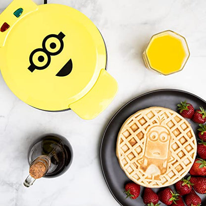  Minions Kevin Waffle Maker- Iconic Minion On Your Waffles - Waffle Iron