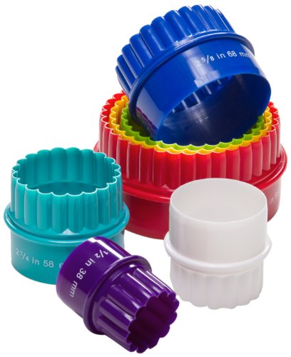  Biscuit Set Of 7 Cookie Cutters, 1 Pack, Multicolor