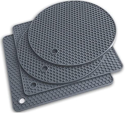  Silicone Trivet Mats - Pot Holders - Drying Mat Our Potholders Kitchen Tools Is Heat Resistant To 440°F, Non-Slip Durable Flexible Easy To Wash And Dry And Contains 4 Pcs By Q's INN.