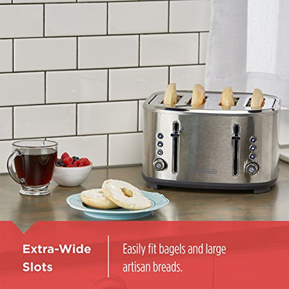 Black & Decker 4-Slice Extra-Wide Slot Toaster, Stainless Steel, TR4300SSD
