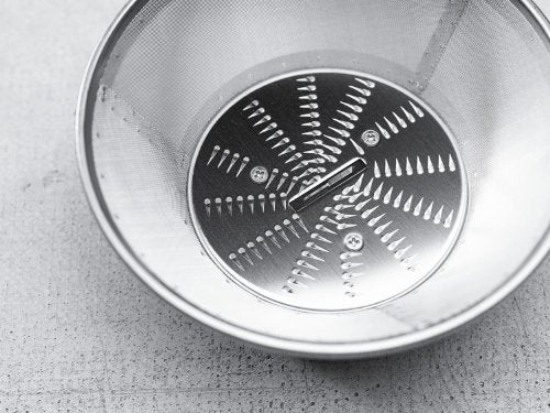 Breville Juice Fountain Compact Juicer, Silver, BJE200XL