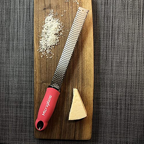 Microplane Premium Classic Zester Grater 2 Pack (Blue Grotto And Rouge Red)